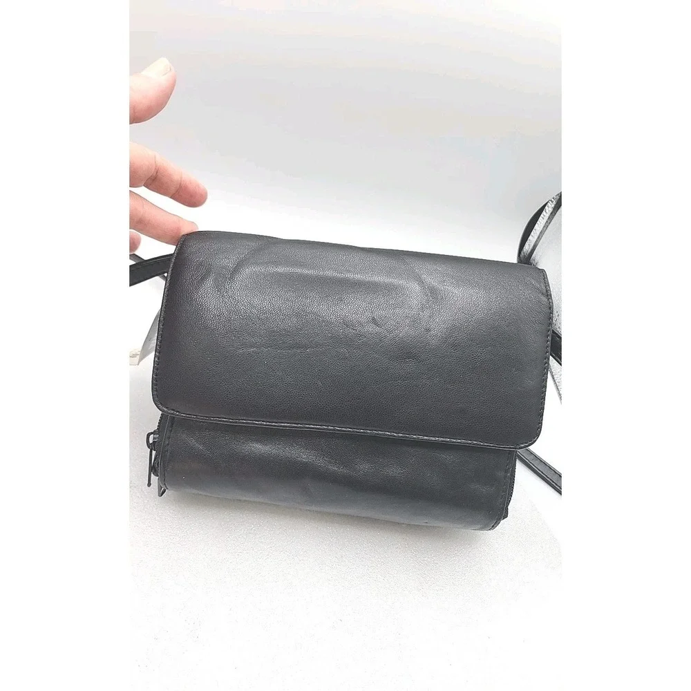 Vintage Wilson Leather Black Crossbody Multi Compartments Purse Handbag - Picture 8 of 8